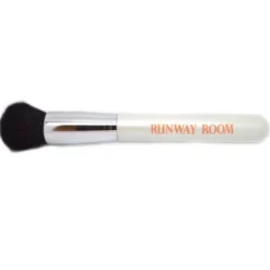 Fashion Studio 7 Runway Room Kabuki Brush