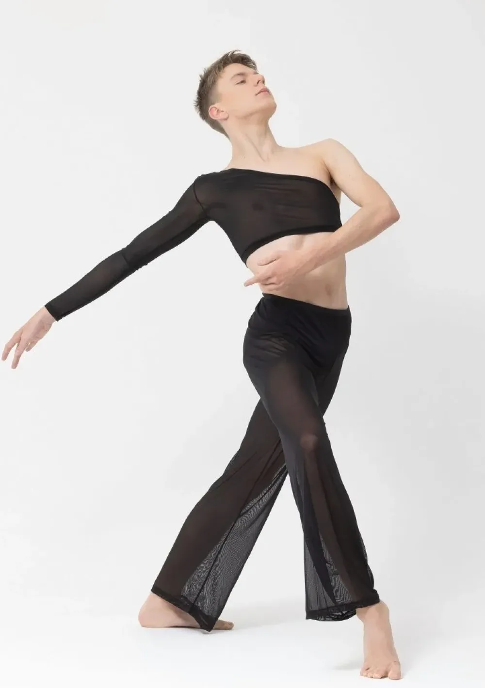 Best Studio 7 Eden Single Sleeve Crop | Black