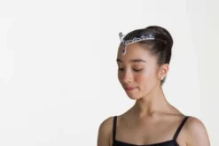 Online Studio 7 The Clara Hairpiece