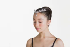 Online Studio 7 The Clara Hairpiece
